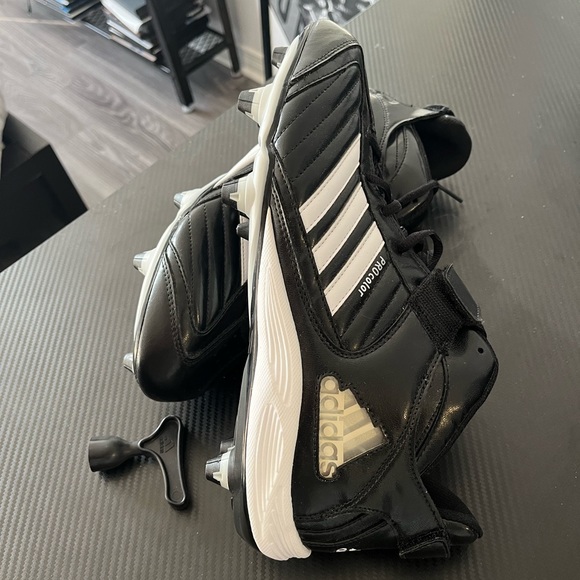 ADIDAS Pro Color 2 D Football Cleats Shoes - Picture 4 of 8